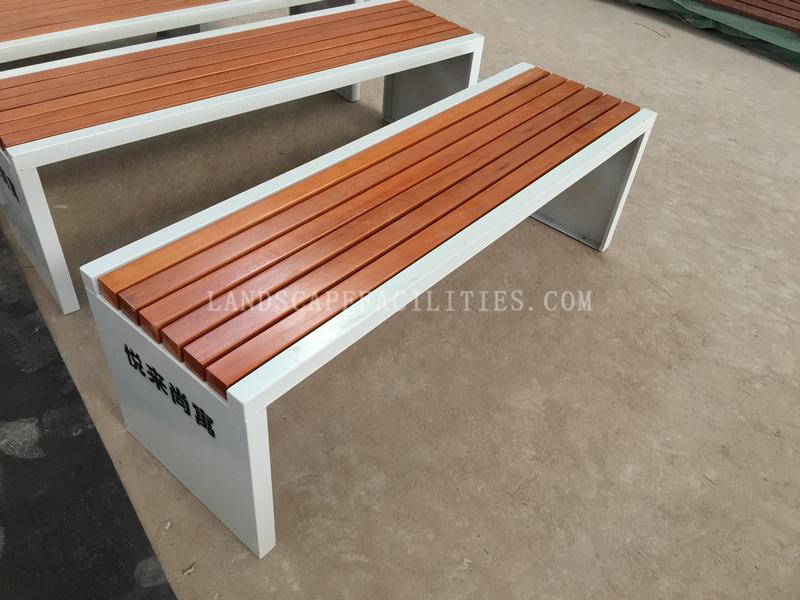 Can Park Benches be made from heat-resistant materials?(pic1)