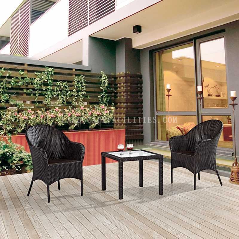 How to create a cohesive look with rattan furniture?(pic1)