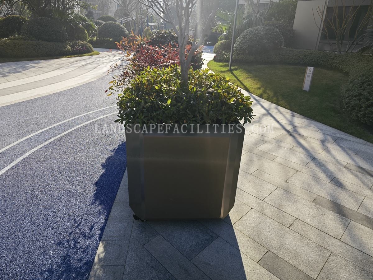 What are the customer relationship management methods for metal flower boxes?(pic1)